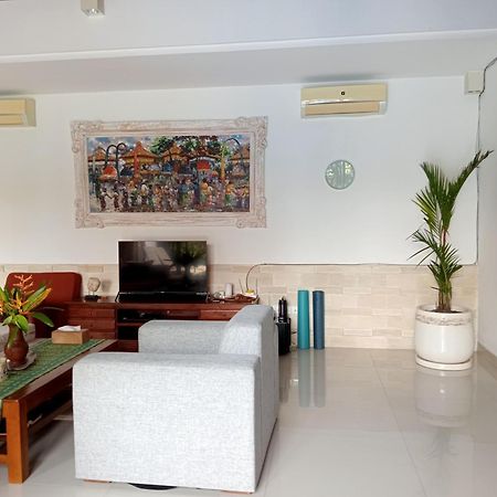Pondok Indah Villa Ujung Dış mekan fotoğraf